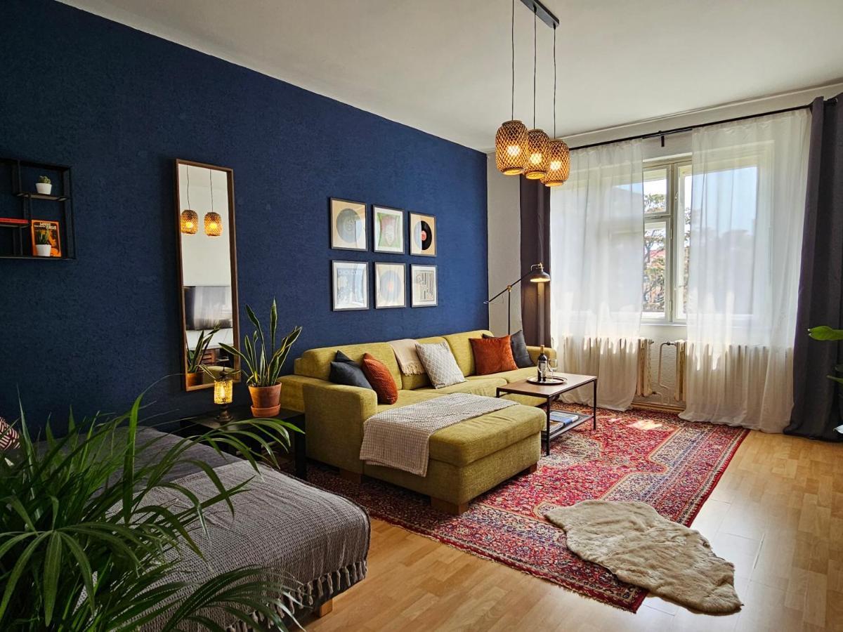 Stone Square Apartment บราติสลาวา ภายนอก รูปภาพ